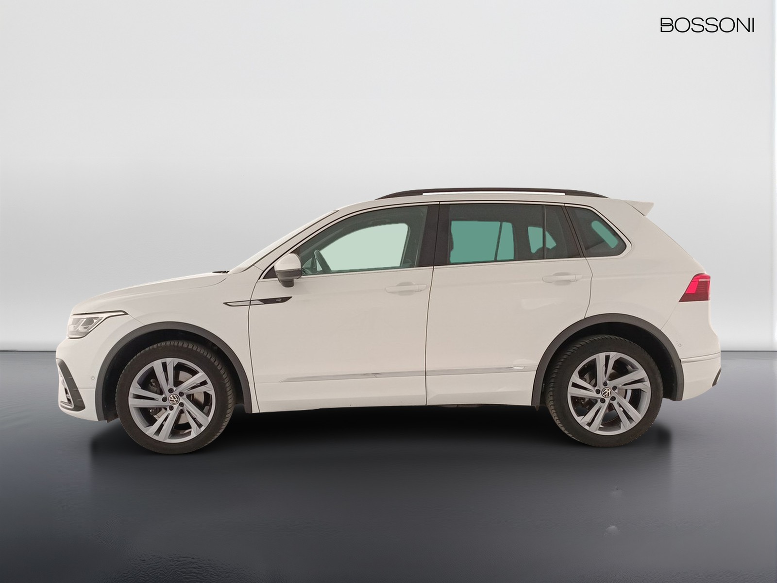 3 - Volkswagen Tiguan 2.0 tdi scr 200cv r line 4motion dsg