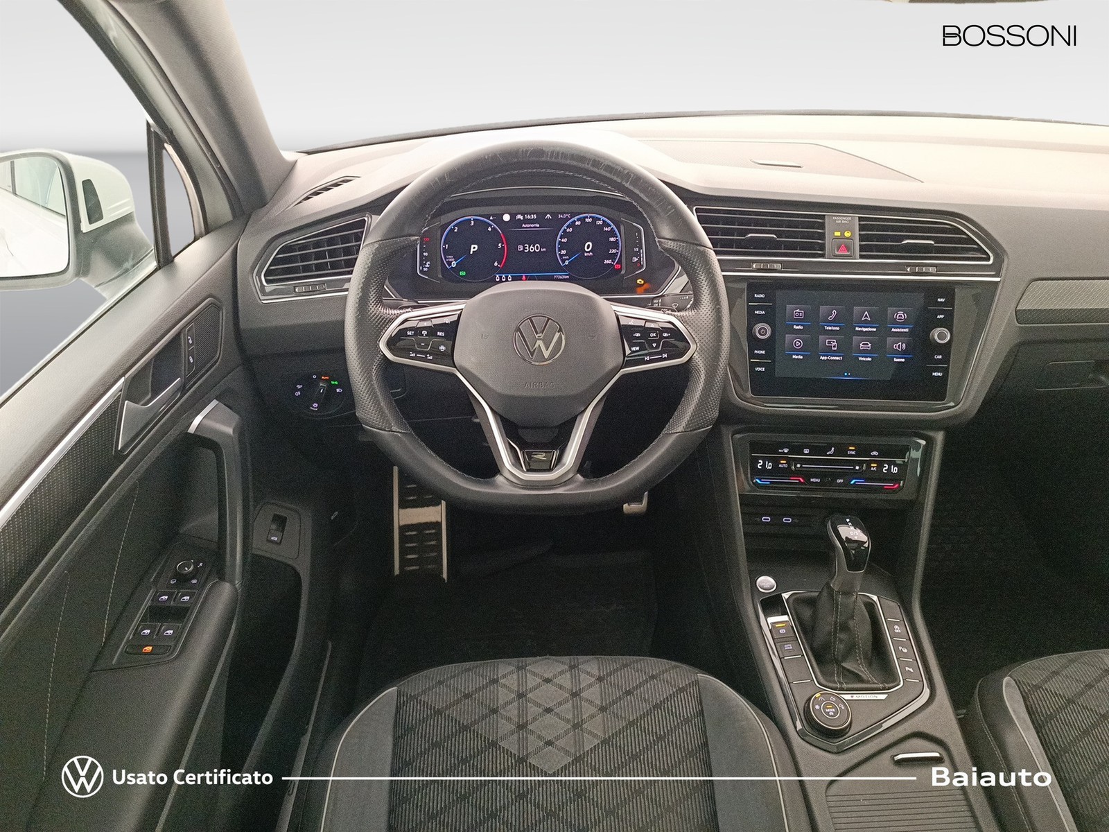 8 - Volkswagen Tiguan 2.0 tdi scr 200cv r line 4motion dsg