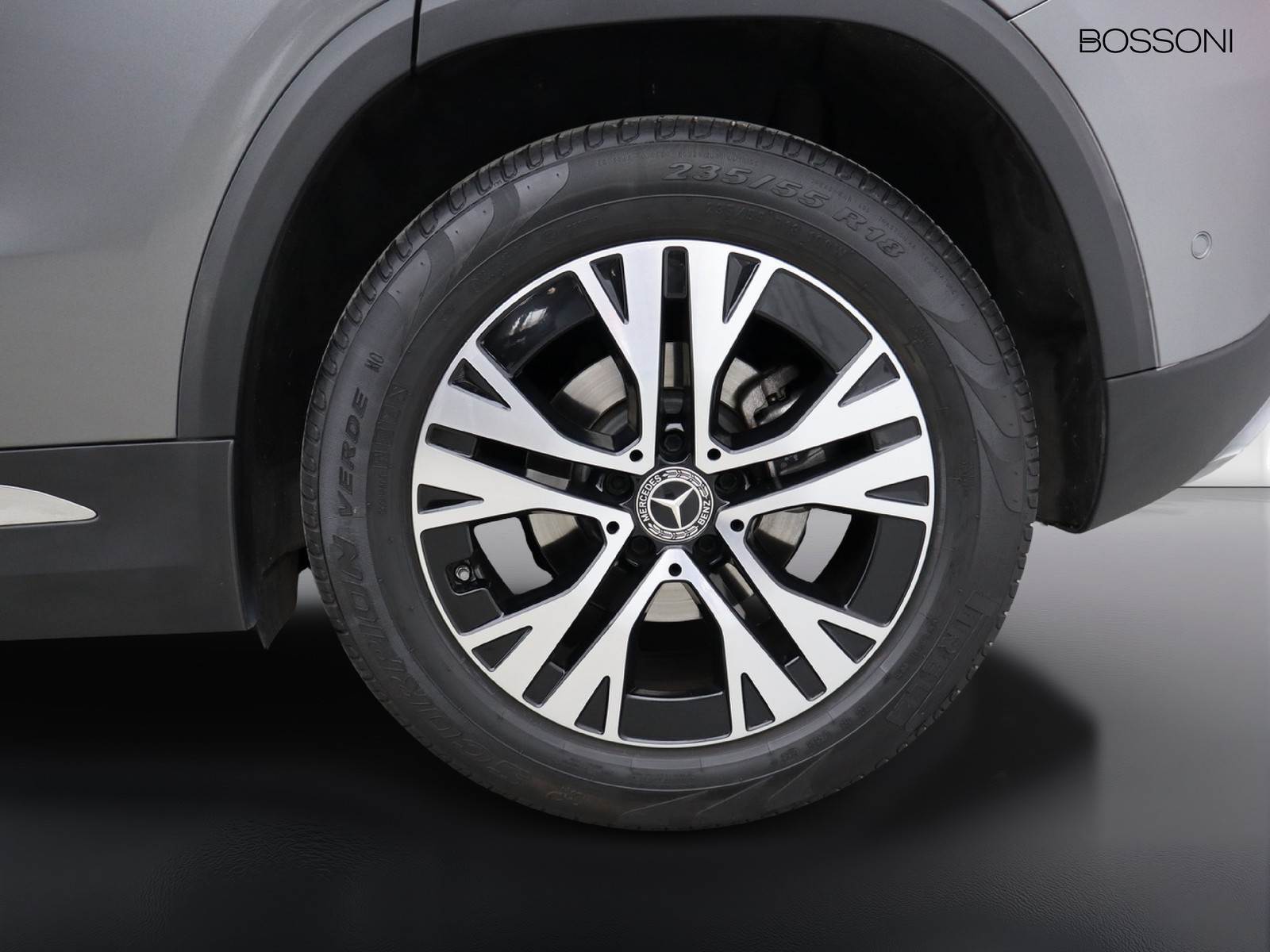 4 - Mercedes GLA 180 d progressive advanced plus 8g-dct