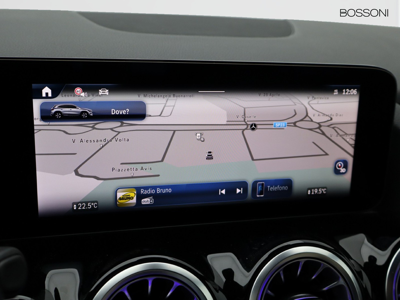 10 - Mercedes GLA 180 d progressive advanced plus 8g-dct