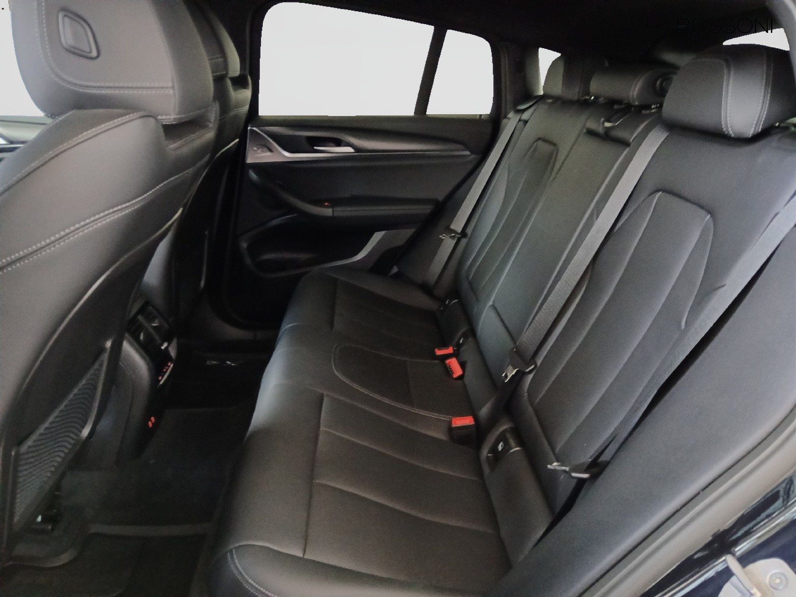 8 - BMW X4 20d mild hybrid 48v xdrive msport steptronic