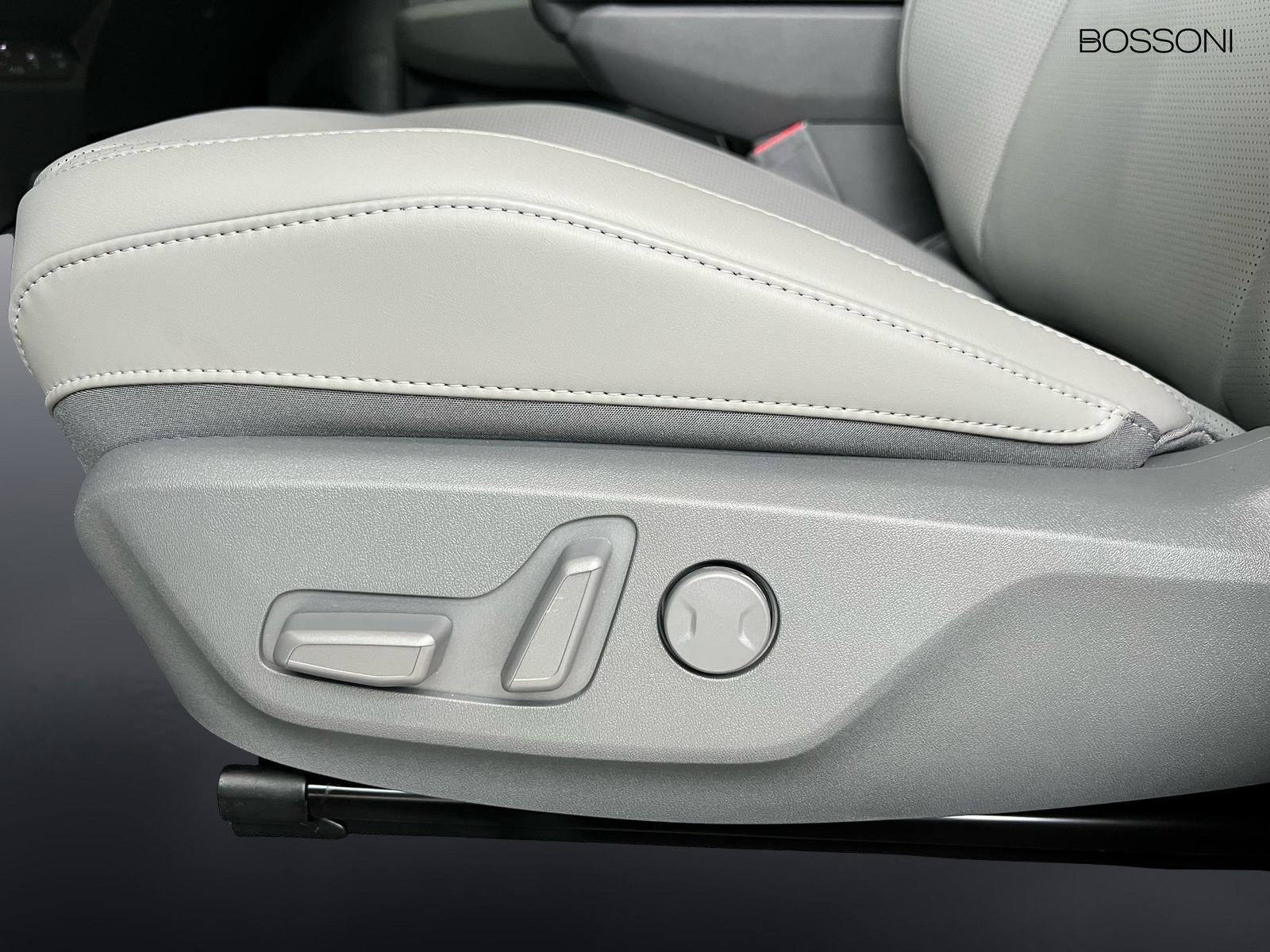 15 - Kia EV3 81,4 kwh earth