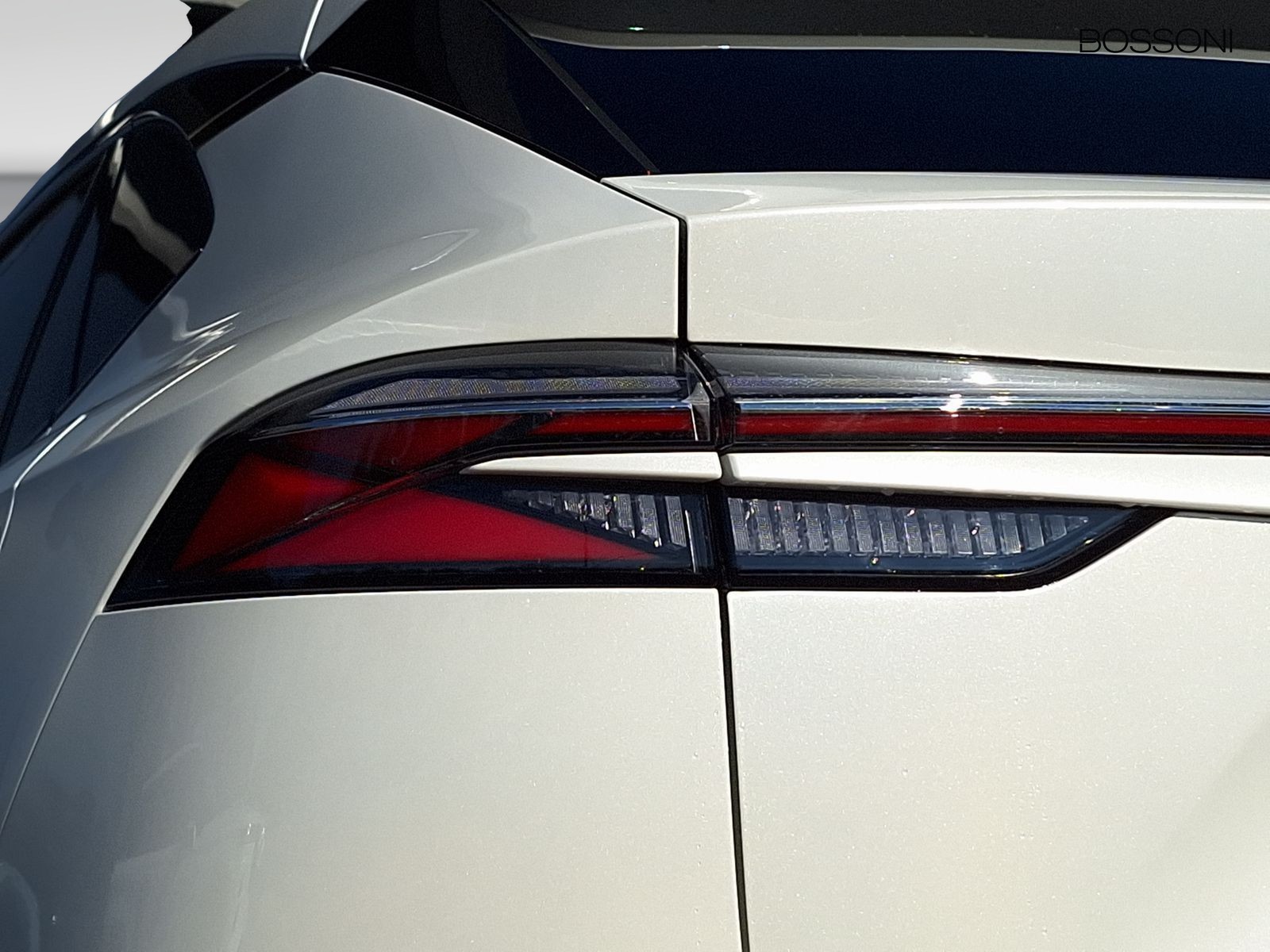 15 - Mg HS 1.5 phev luxury auto