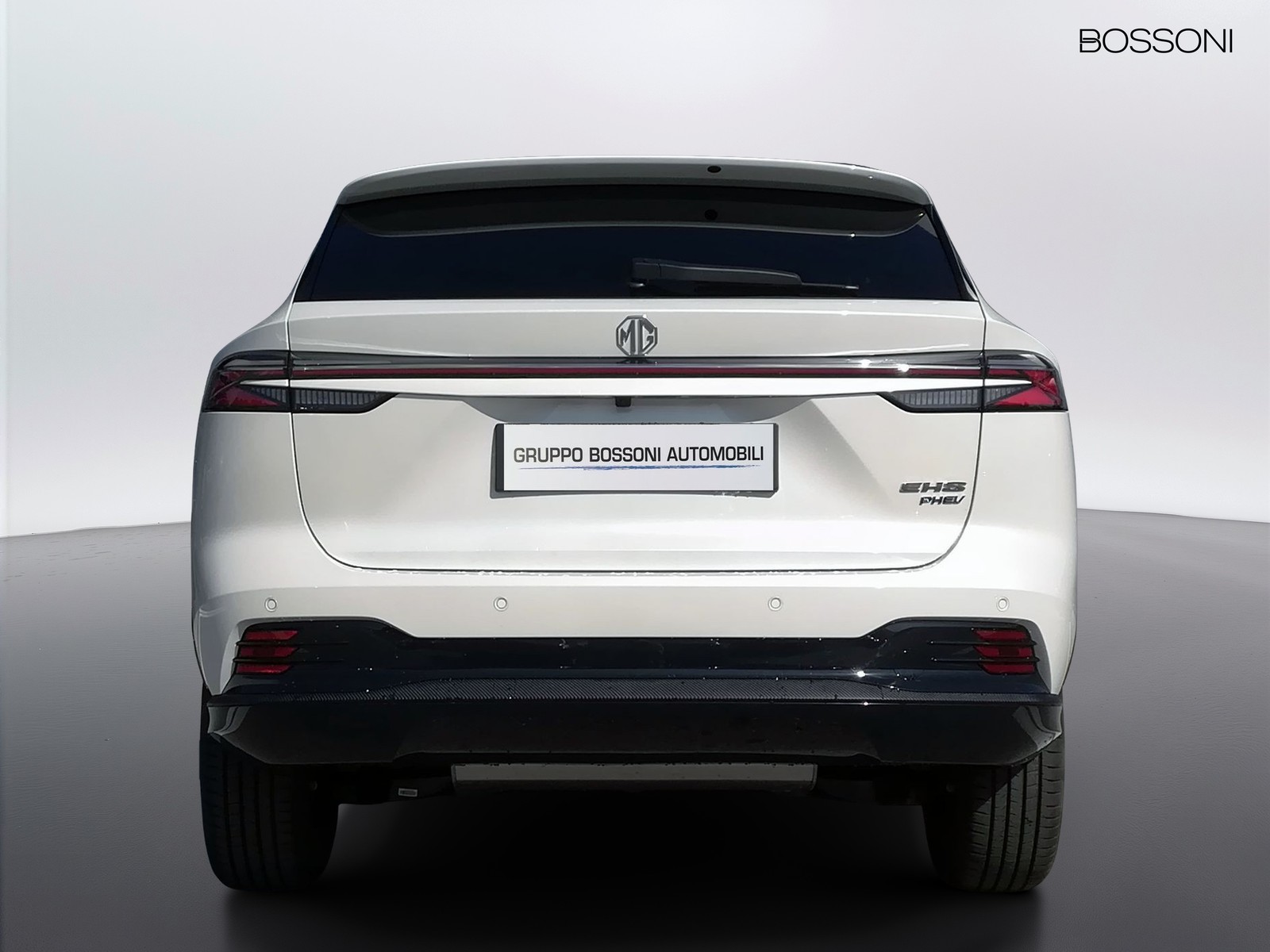 5 - Mg HS 1.5 phev luxury auto
