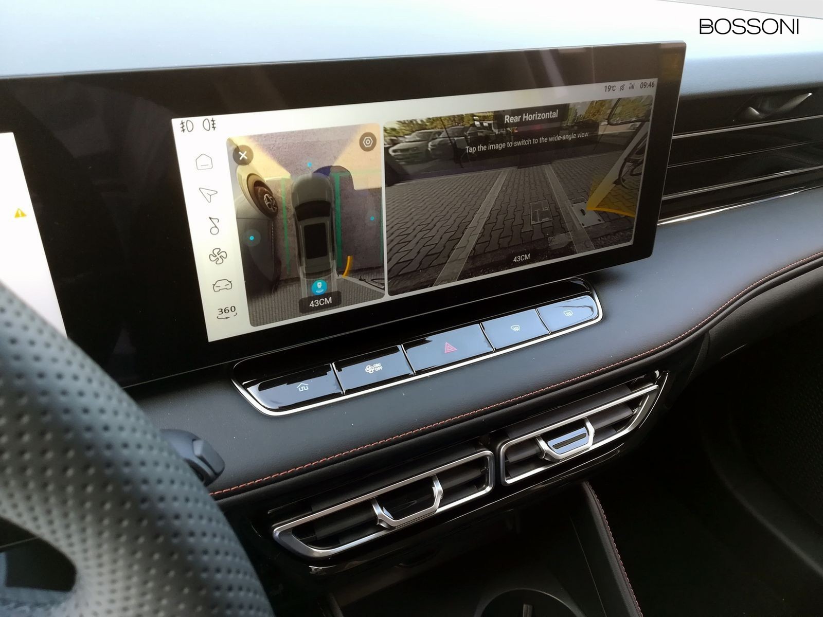 17 - Mg HS 1.5 phev luxury auto