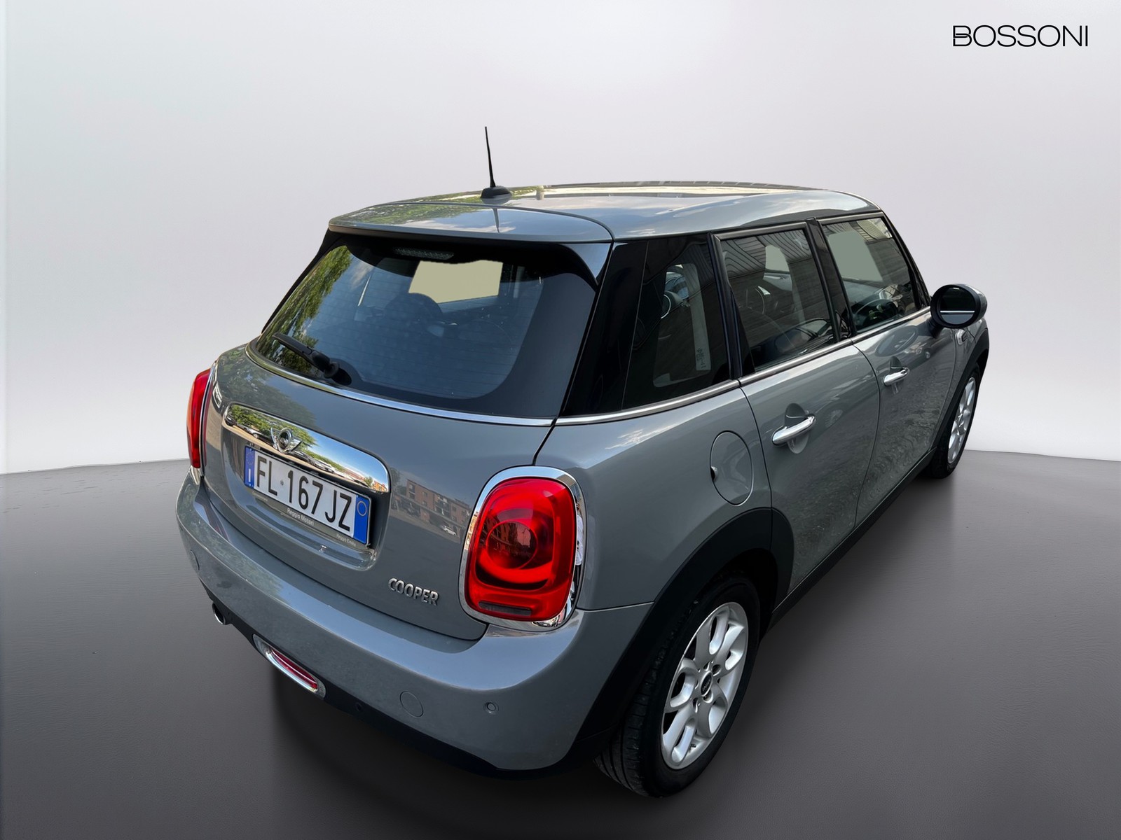 12 - Mini Mini 5 porte 1.5 cooper auto