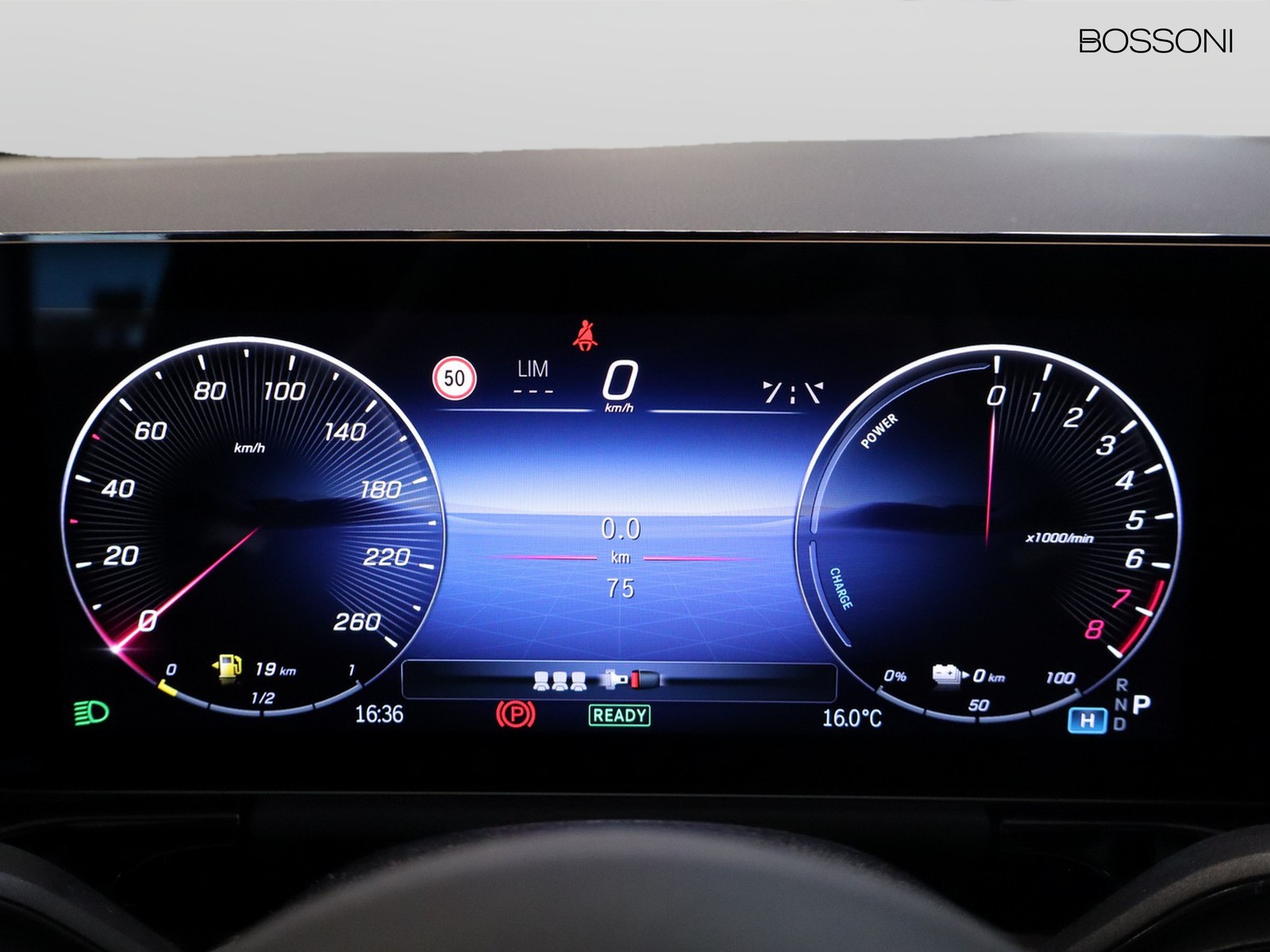 9 - Mercedes GLA 250 e plug-in-hybrid amg line extra 8g-dct
