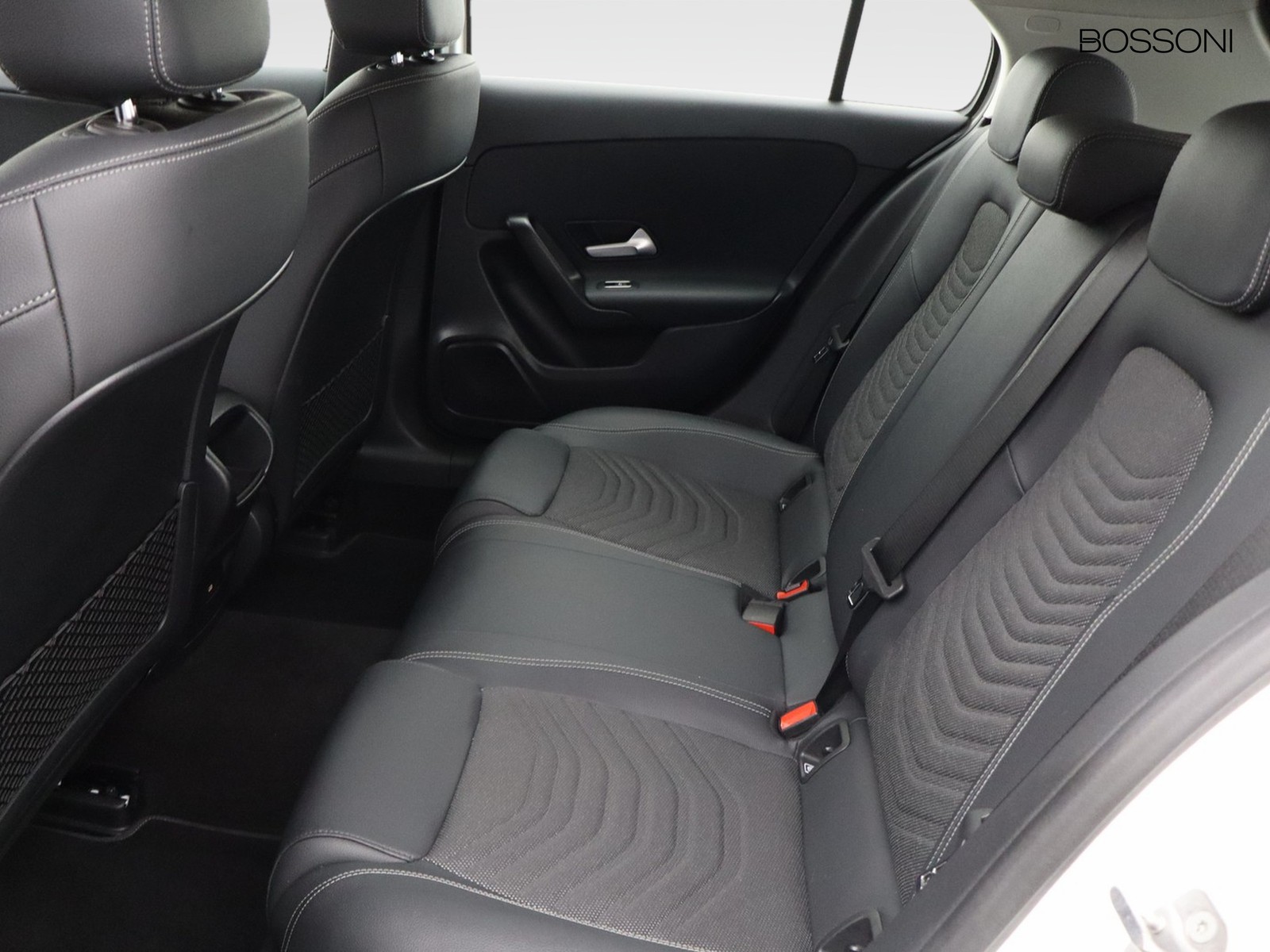 8 - Mercedes Classe A 180 d advanced speedshift dct amg 8g