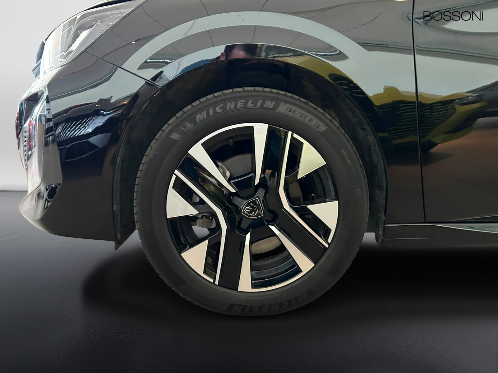 21 - Peugeot 208 1.2 puretech 100cv allure s&s