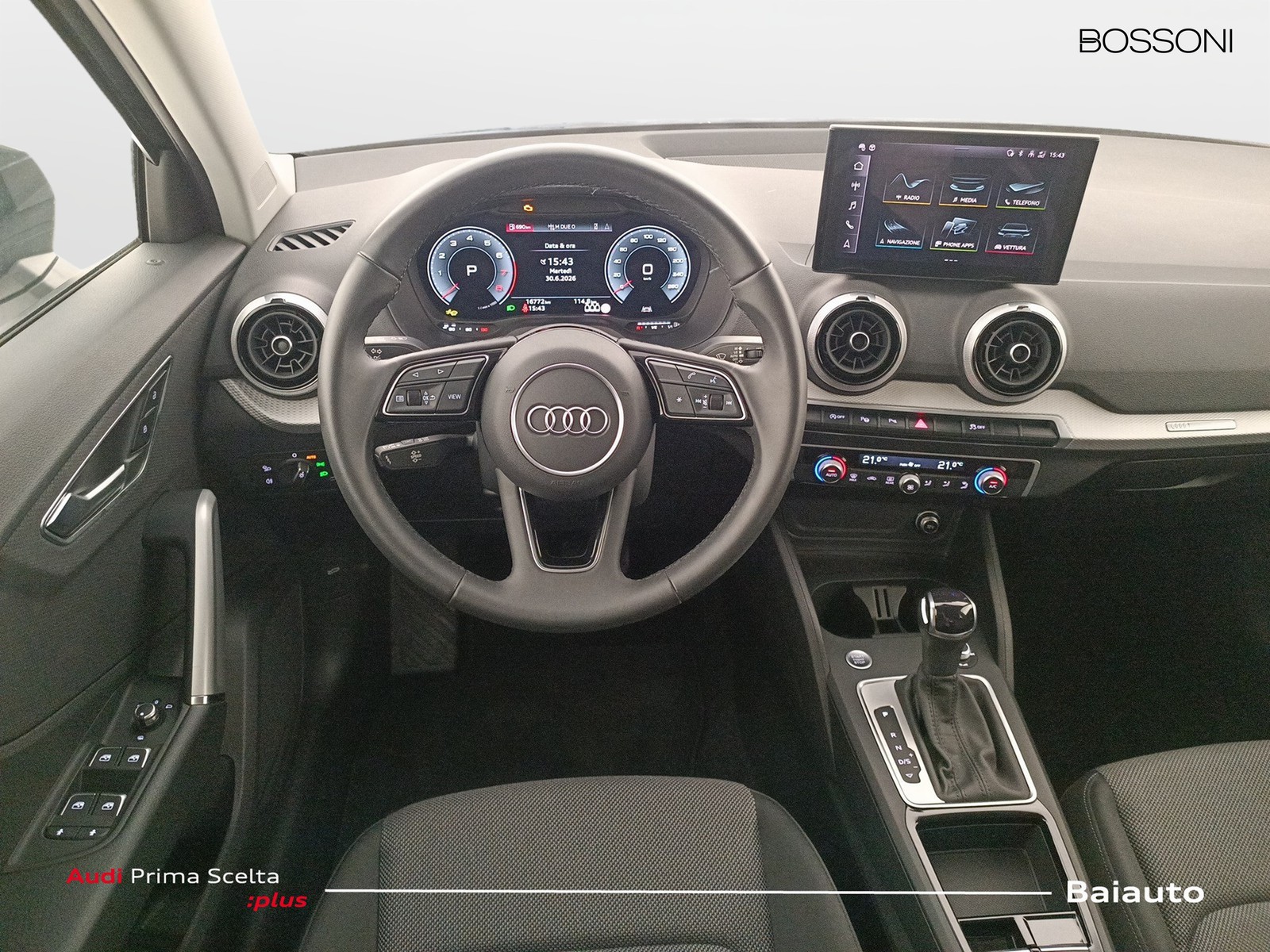 8 - Audi Q2 35 1.5 tfsi s line edition s tronic