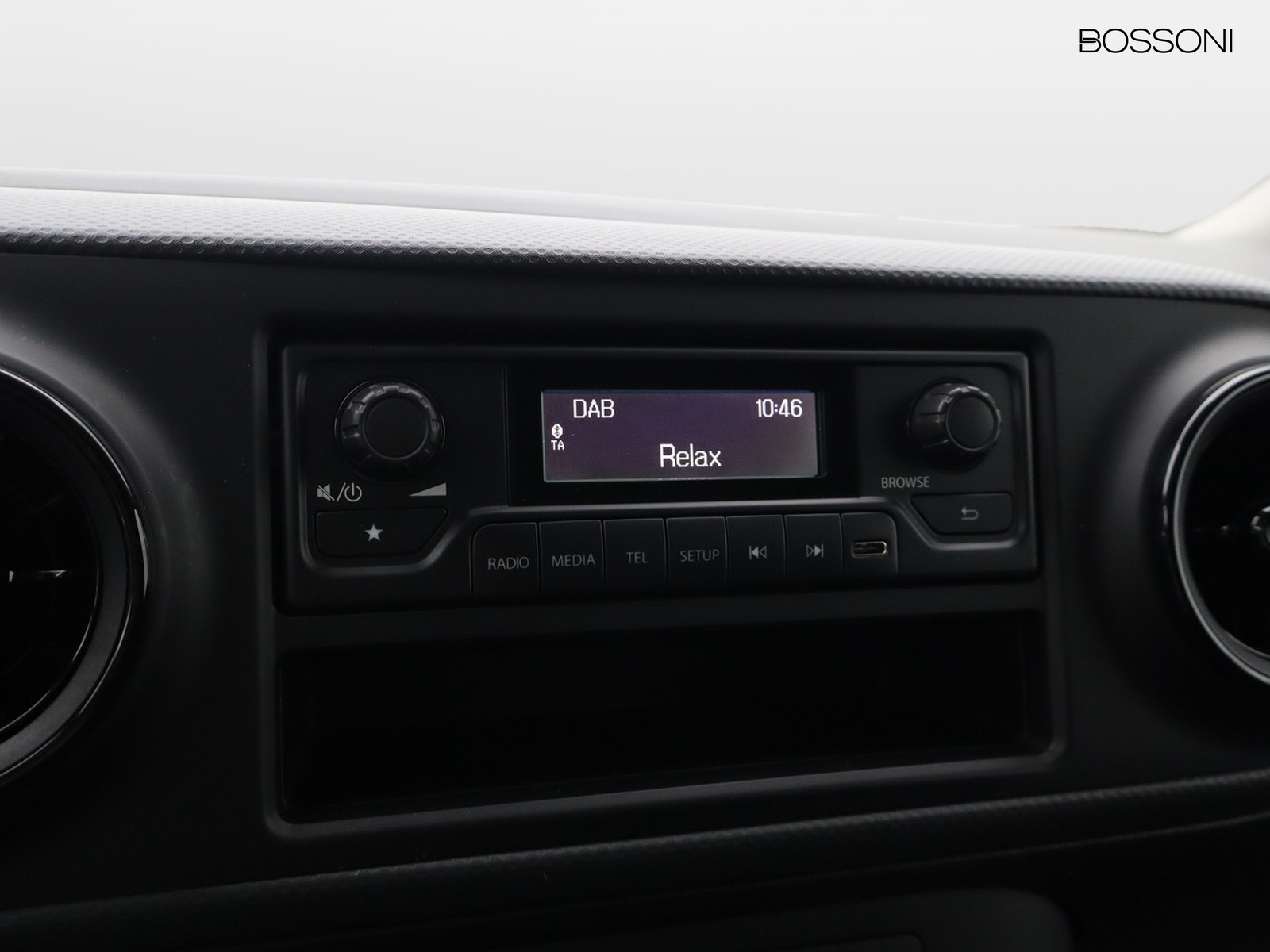 8 - Mercedes Vans Citan efurgone long 45kwh