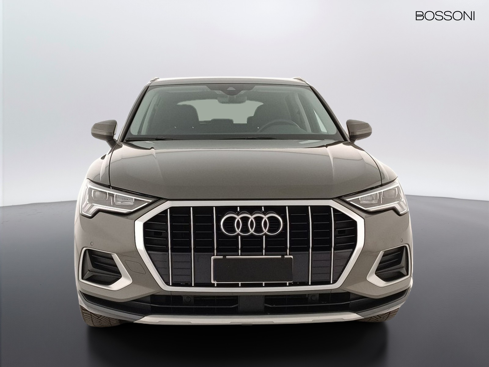 2 - Audi Q3 35 2.0 tdi business advanced s tronic