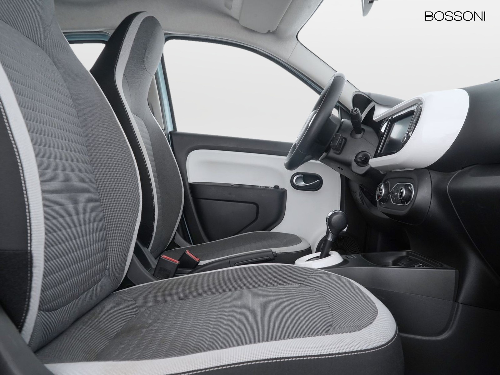 8 - Renault Twingo 22 kwh zen