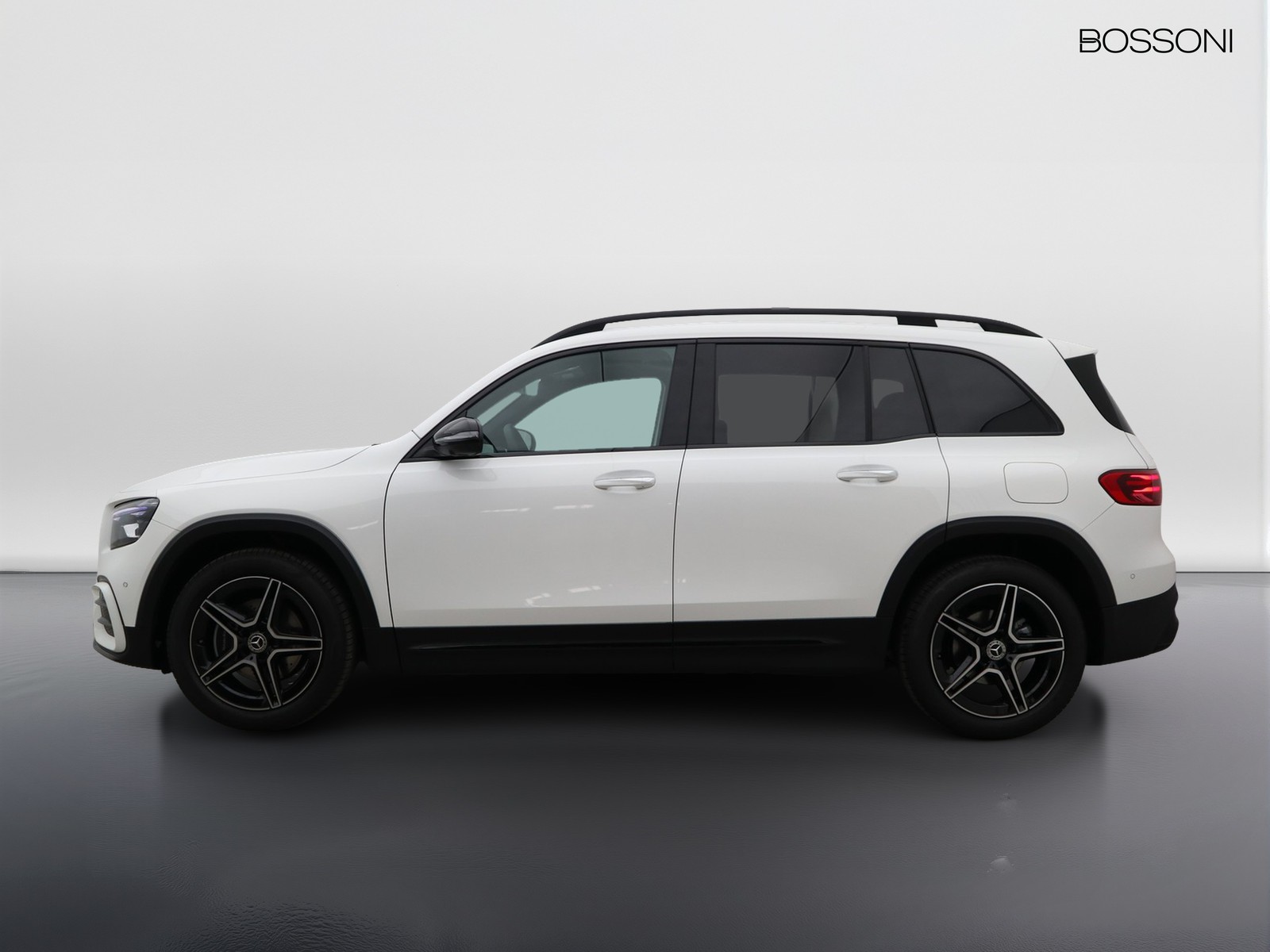3 - Mercedes GLB 200 d amg line premium 4matic 8g-dct