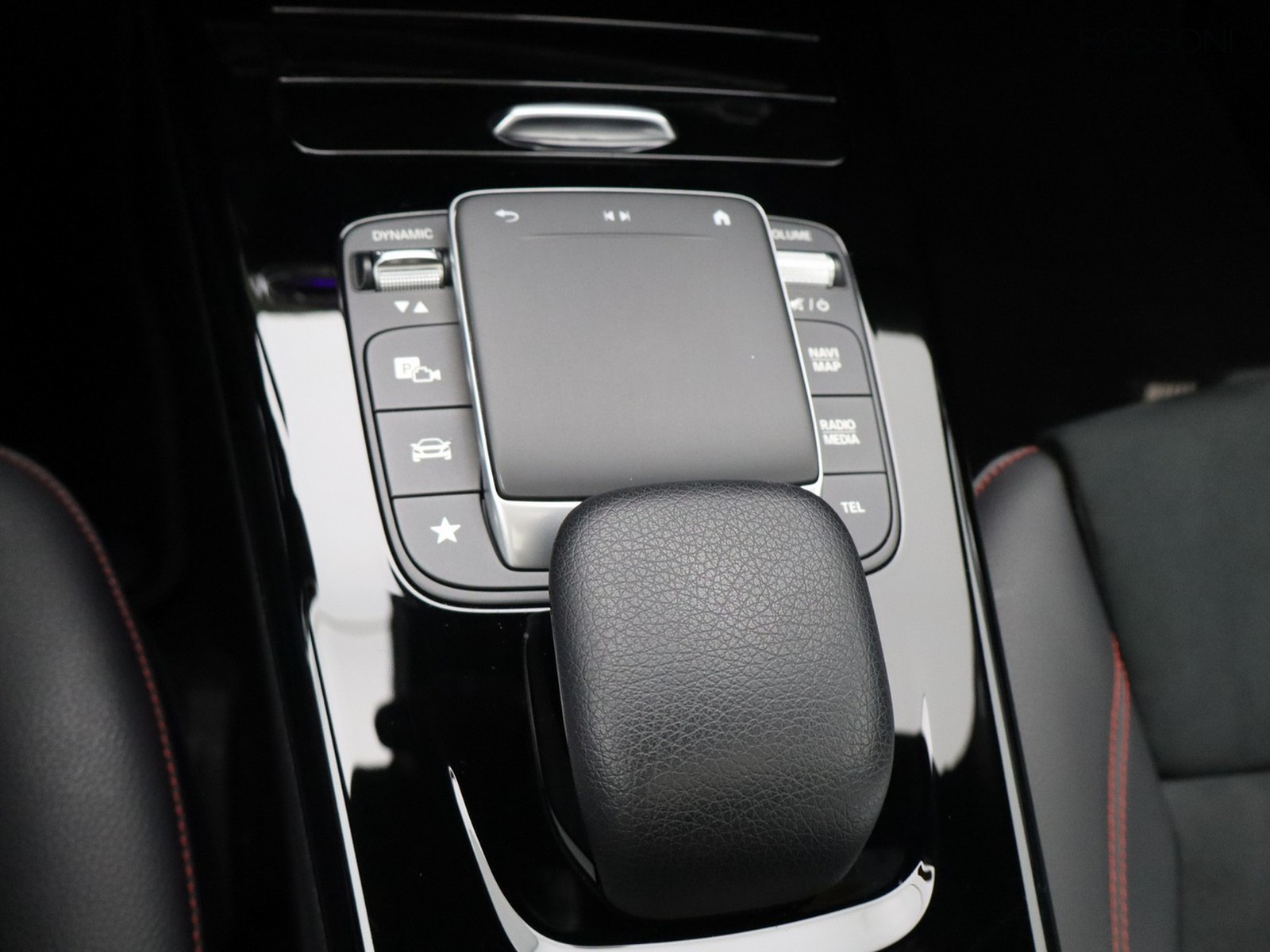 14 - Mercedes CLA coupe 200 d premium 8g-dct