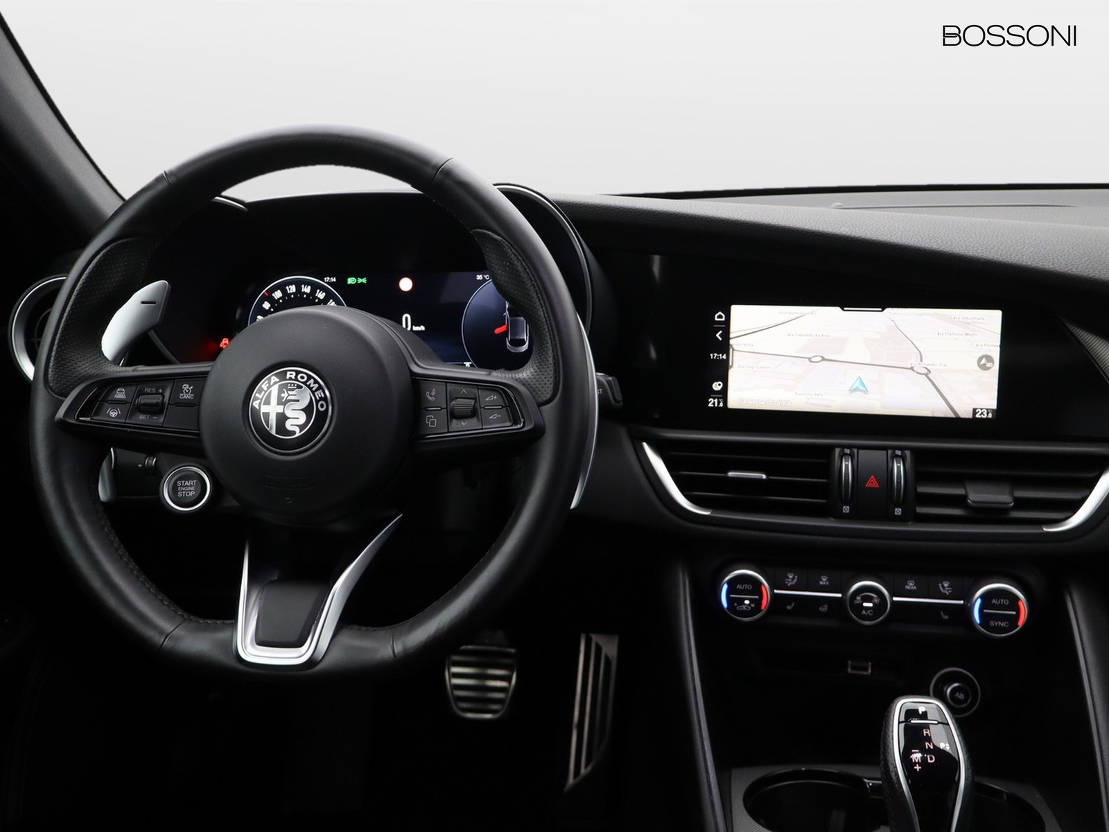 12 - Alfa Romeo Giulia 2.0 turbo 280cv veloce q4 at8