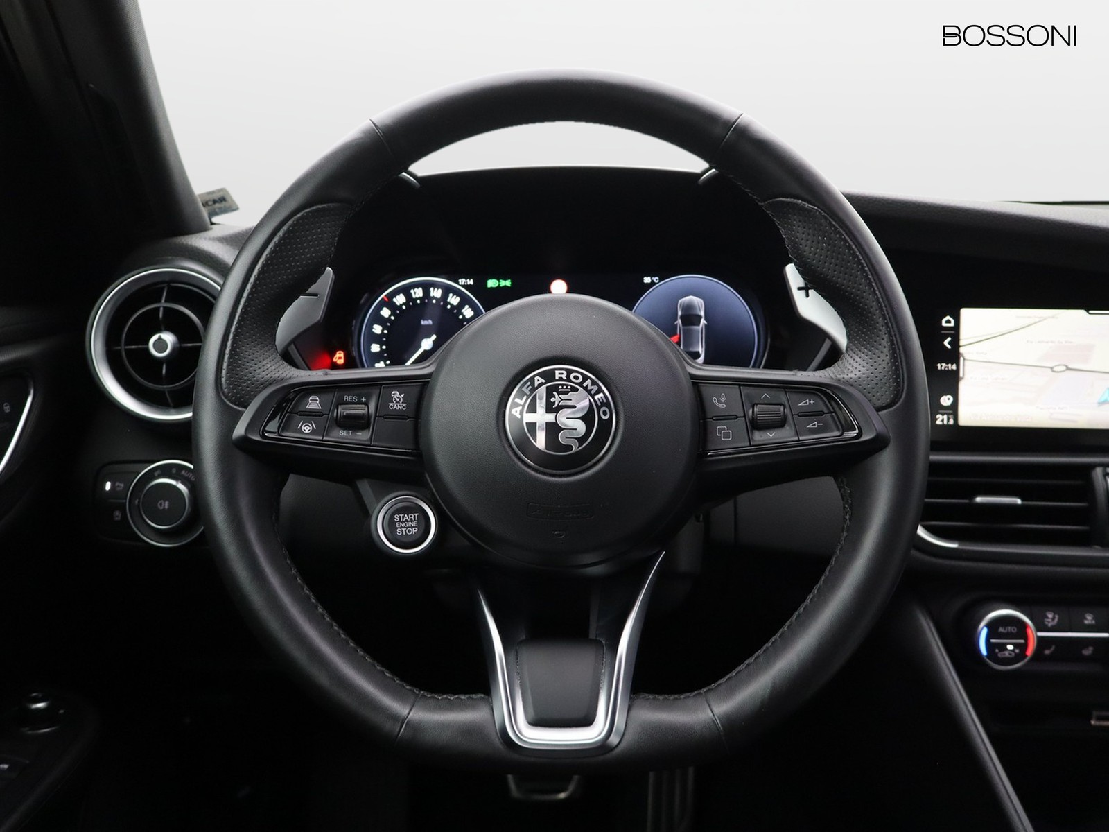 17 - Alfa Romeo Giulia 2.0 turbo 280cv veloce q4 at8