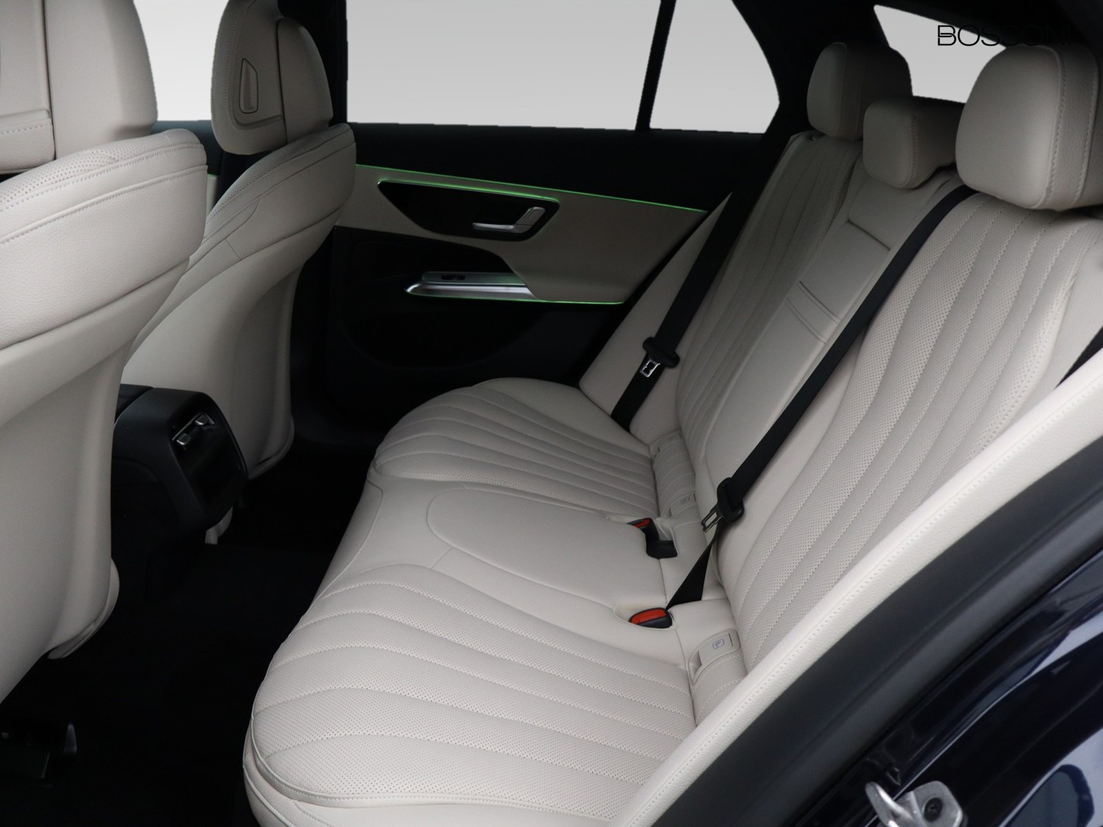 8 - Mercedes Classe E station wagon all-terrain 220 d advanced plus 4matic 9g-tronic