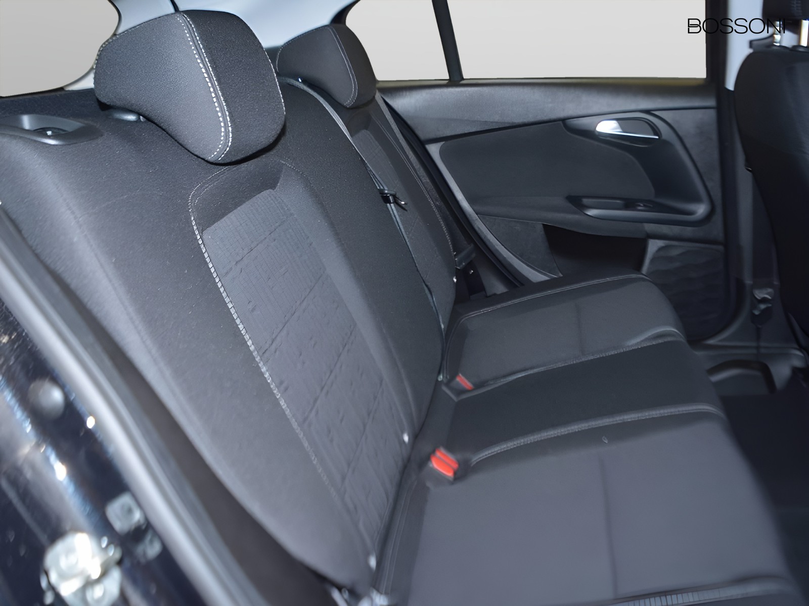 9 - Fiat Tipo 5 porte 1.5 t4 hybrid 130cv dct