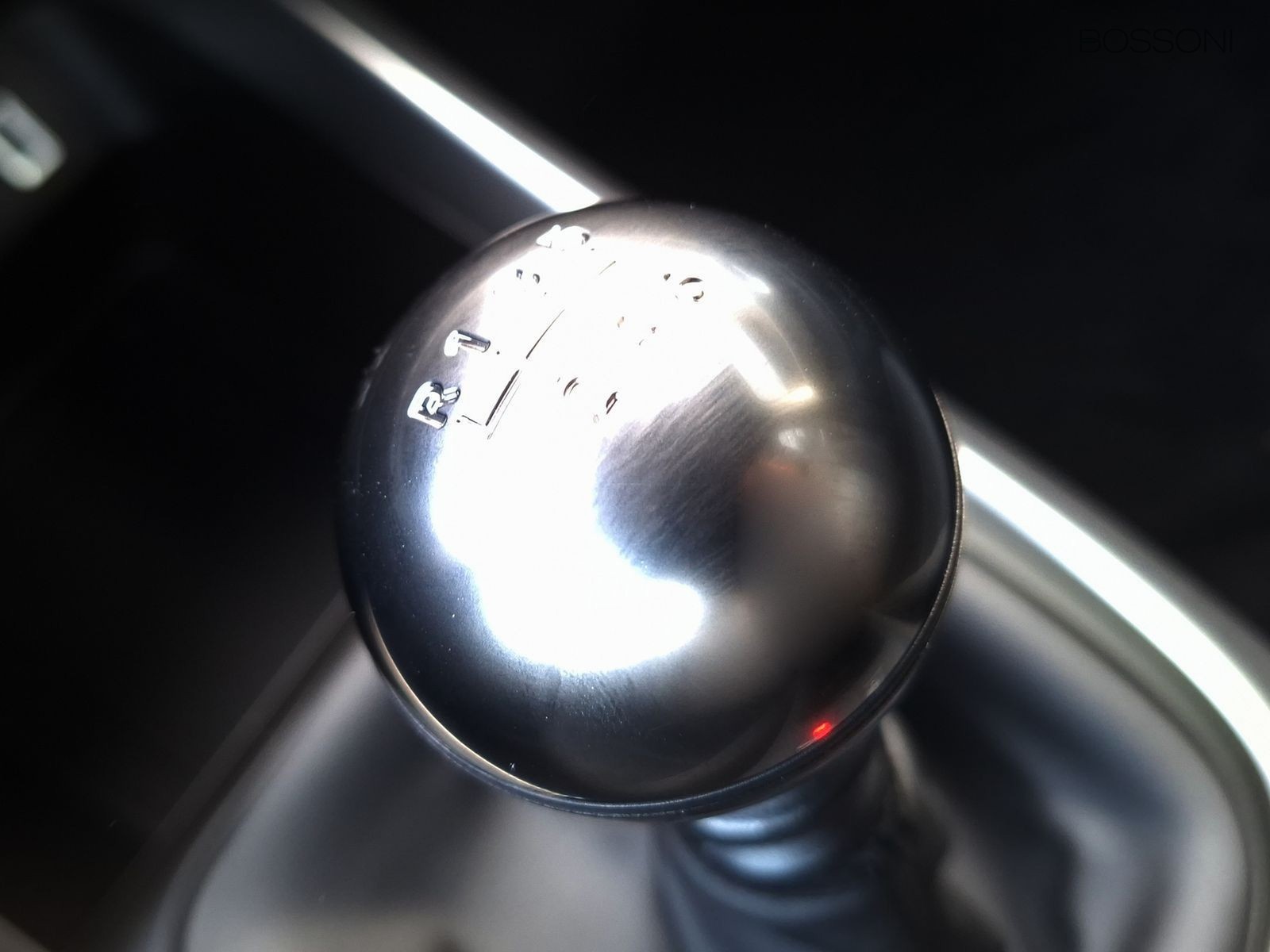 18 - Jeep Avenger 1.2 turbo 100cv altitude fwd