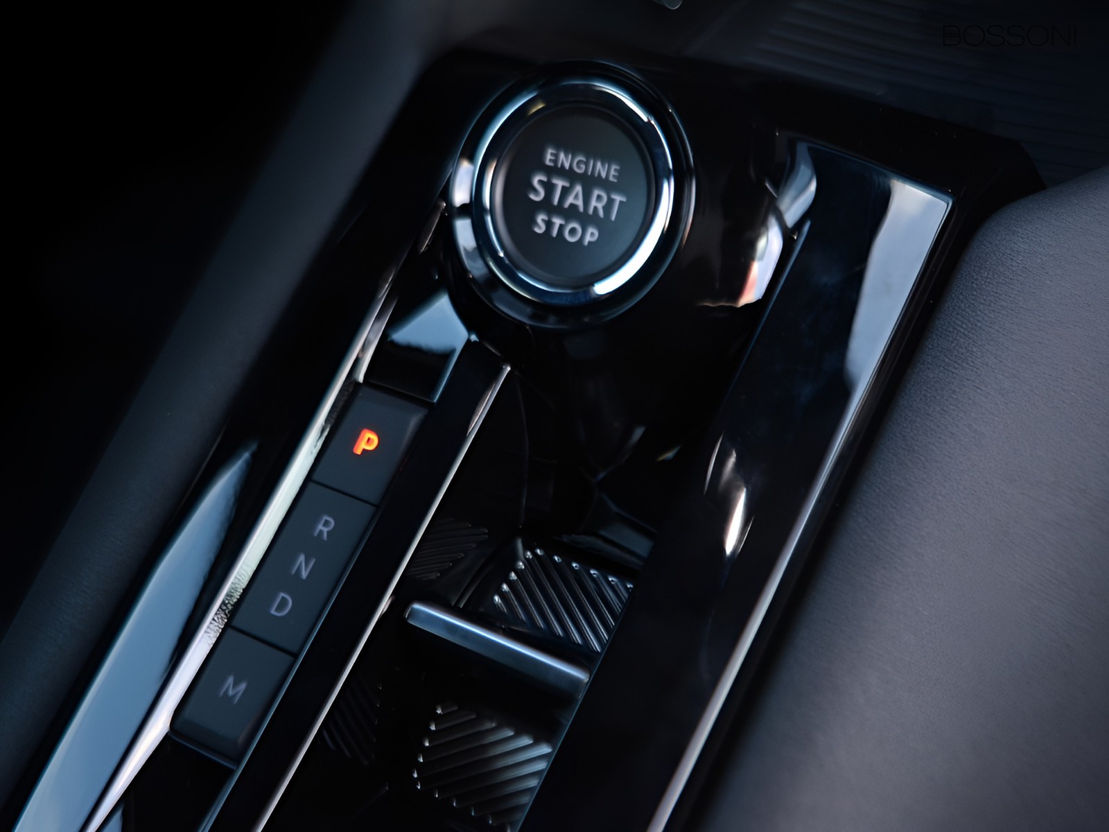 18 - Alfa Romeo Junior 1.2 hybrid 145cv ibrida q4 edct6