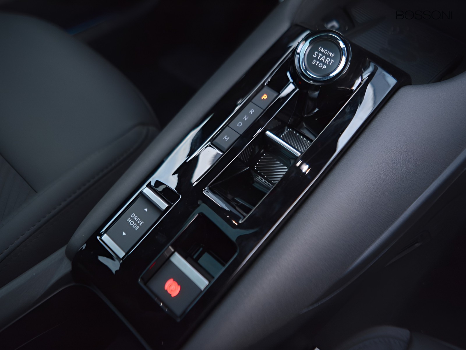 12 - Alfa Romeo Junior 1.2 hybrid 145cv ibrida q4 edct6