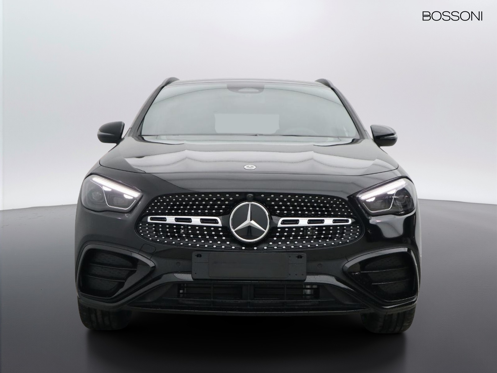 2 - Mercedes GLA 200 d amg line premium 4matic 8g-dct