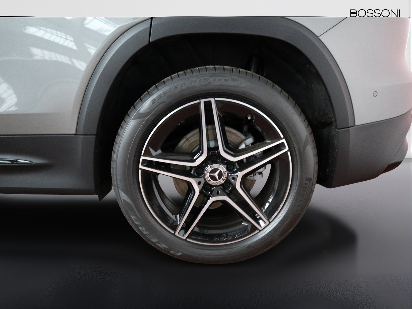 4 - Mercedes GLB 200 d amg line premium 8g-dct 7p.ti