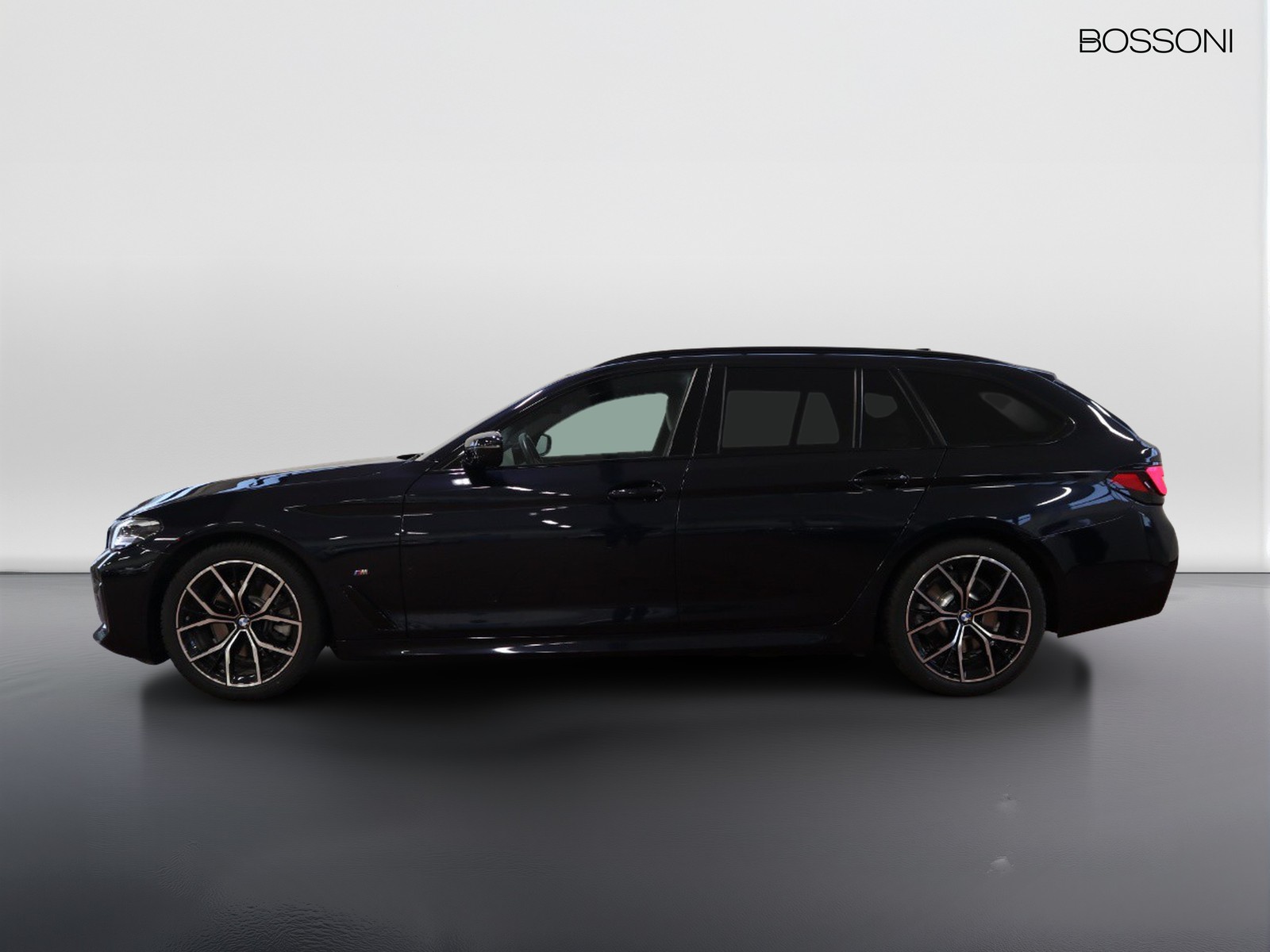 3 - BMW Serie 5 touring 520d mild hybrid 48v xdrive msport steptronic