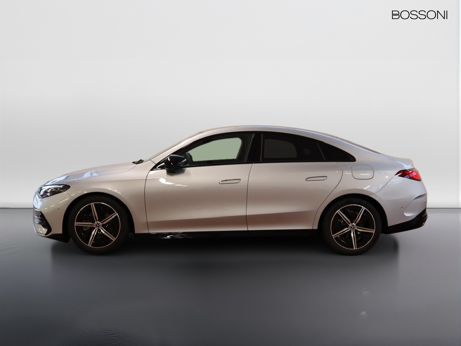 3 - Mercedes CLA 200 advanced plus 4matic auto
