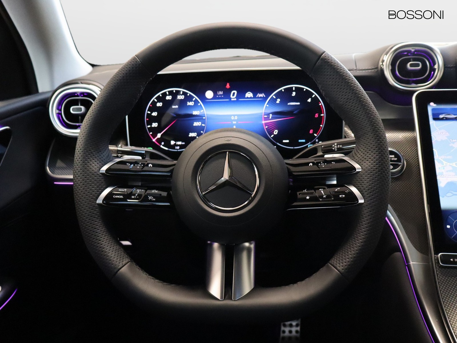 17 - Mercedes GLC coupe 220 d amg line premium 4matic 9g-tronic