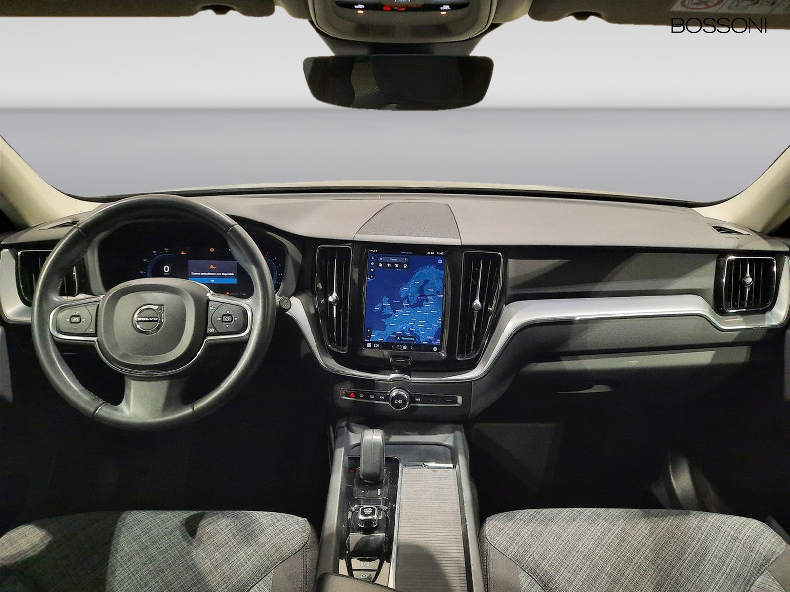 8 - Volvo XC60 2.0 b4 momentum pro automatico