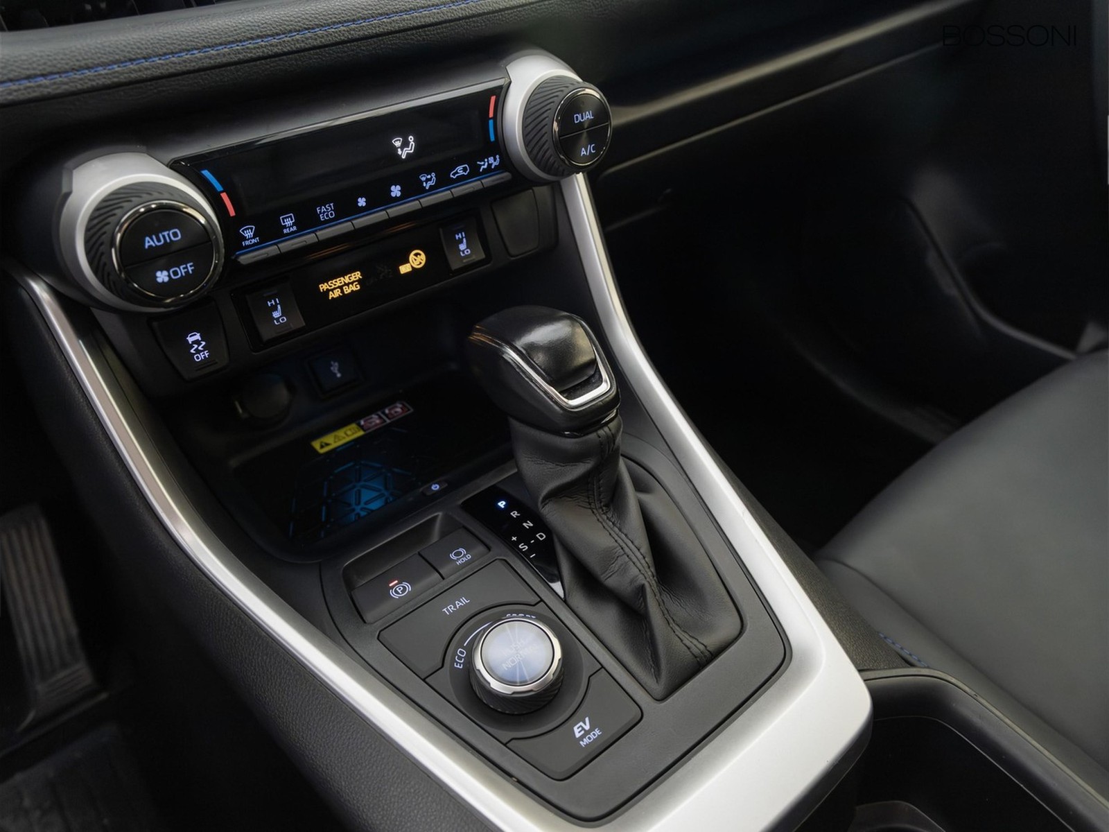 9 - Toyota Rav4 2.5 vvt-ie hybrid 222cv style awd-i e-cvt