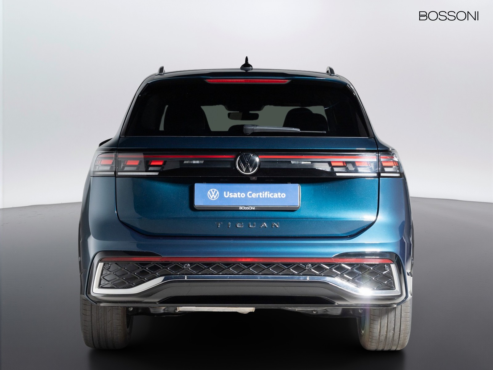 5 - Volkswagen Tiguan 2.0 tdi scr 150cv r-line dsg