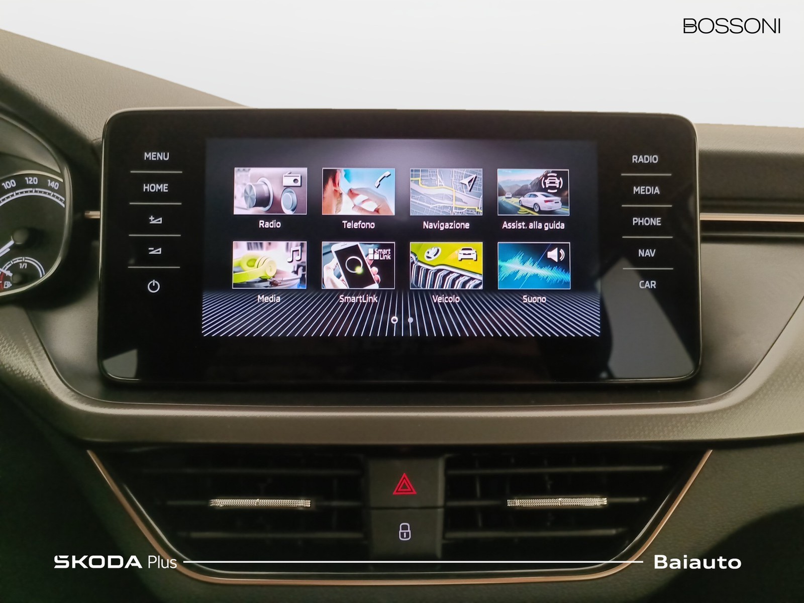 10 - Skoda Scala berlina 1.0 g-tec 90cv style