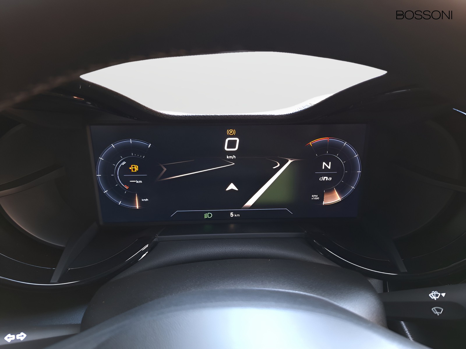 10 - Alfa Romeo Junior 1.2 hybrid 145cv ibrida edct6