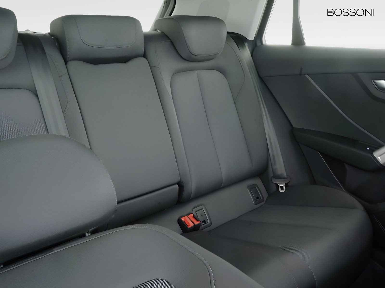 20 - Audi Q2 30 1.0 tfsi 116cv business advanced