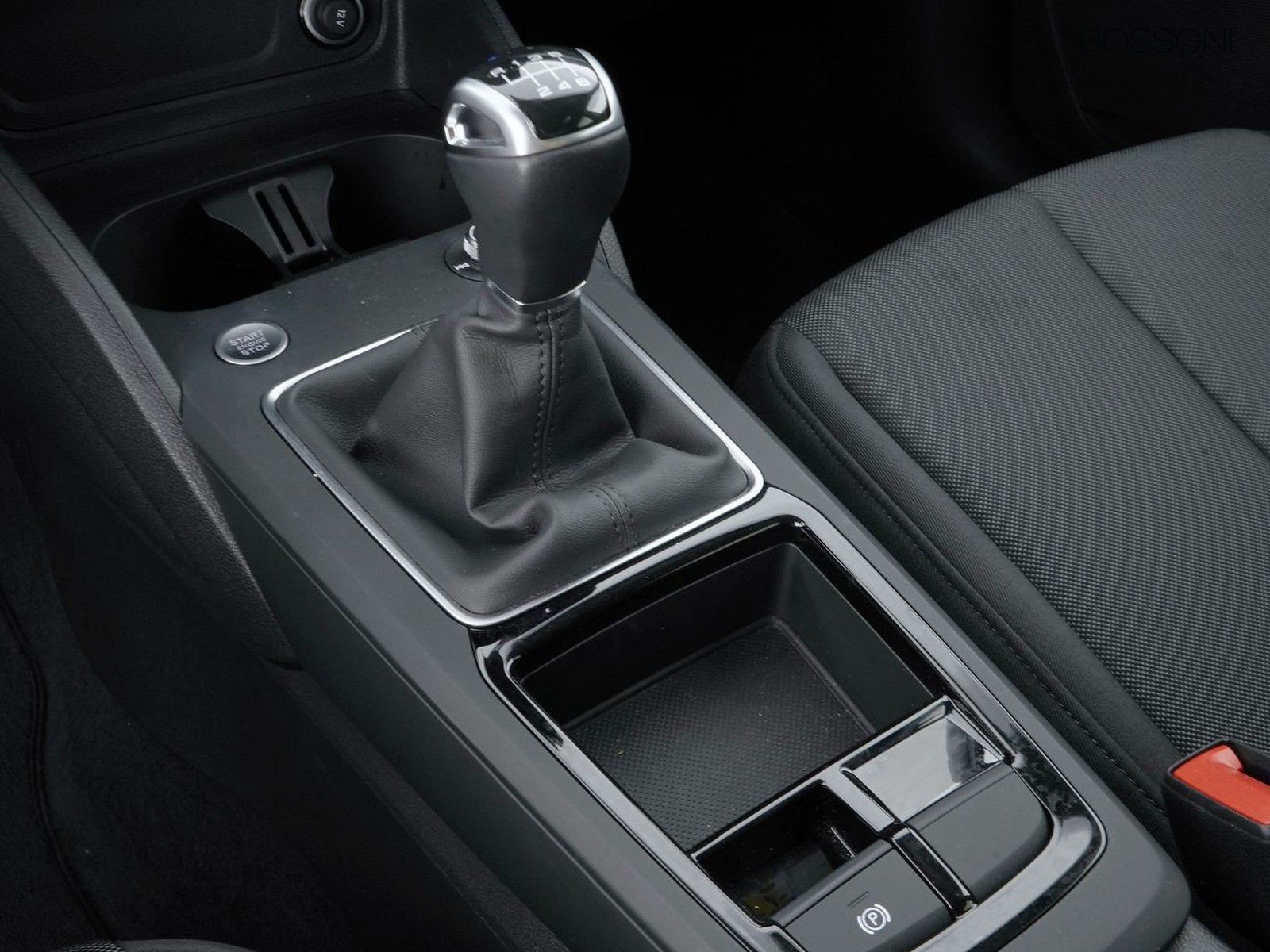 21 - Audi Q2 30 1.0 tfsi 116cv business advanced
