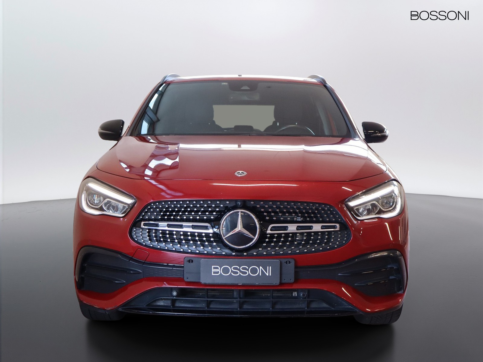 2 - Mercedes GLA 200 d premium 8g-dct