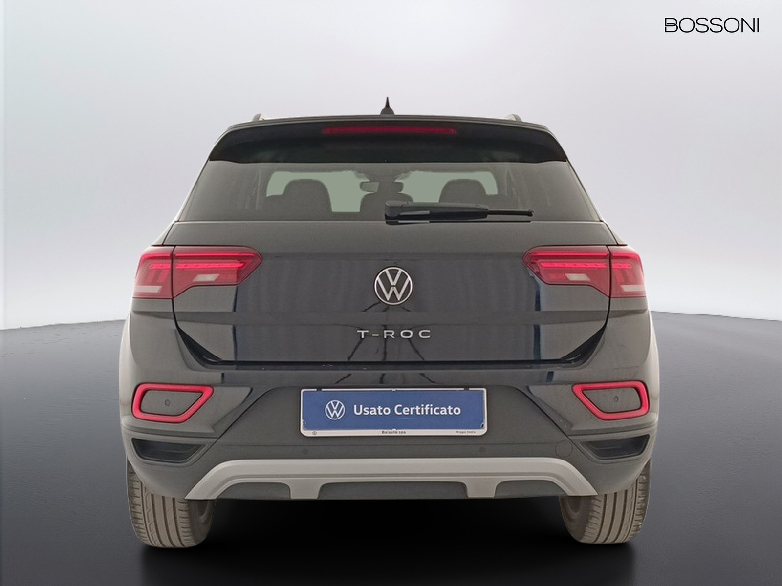 5 - Volkswagen T-Roc 2.0 tdi scr 115cv sport