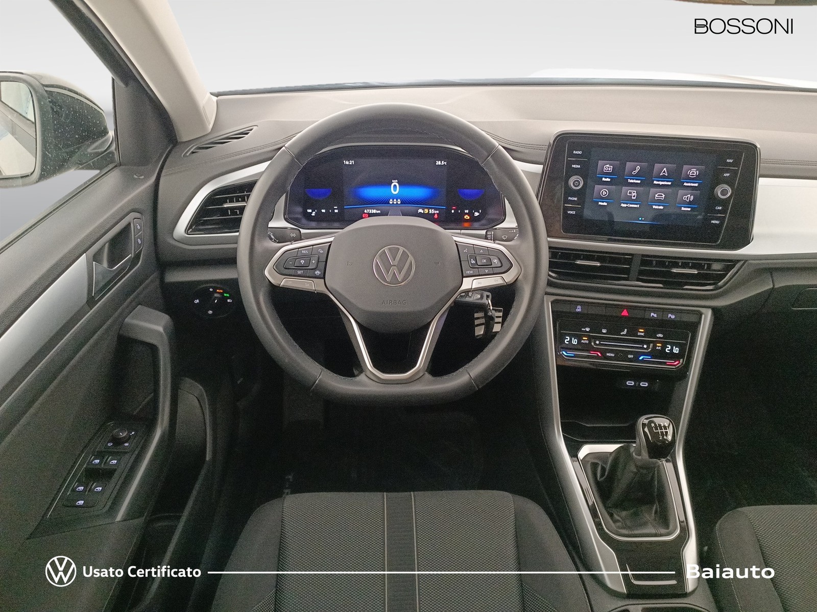 8 - Volkswagen T-Roc 2.0 tdi scr 115cv sport