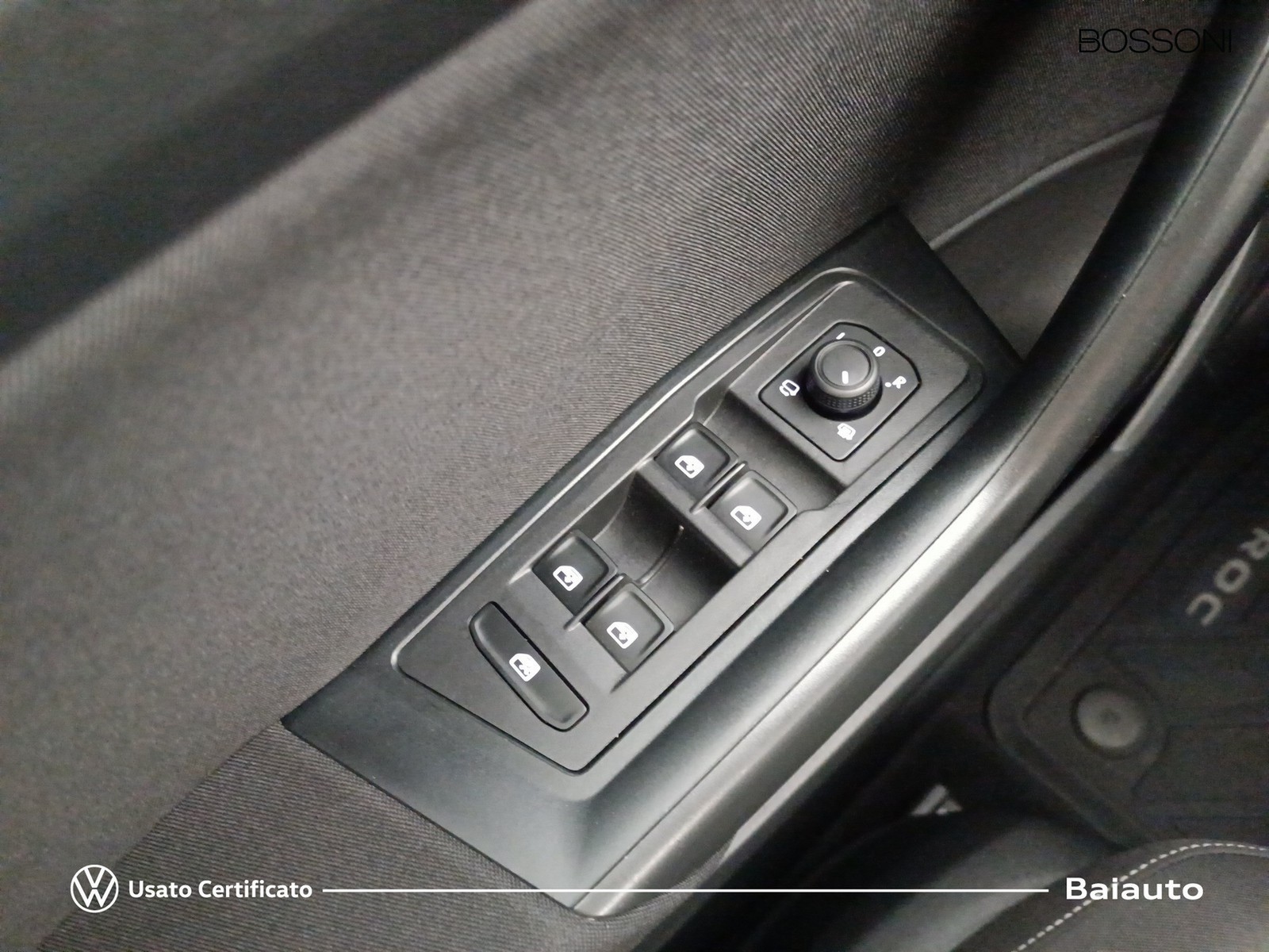 18 - Volkswagen T-Roc 2.0 tdi scr 115cv sport