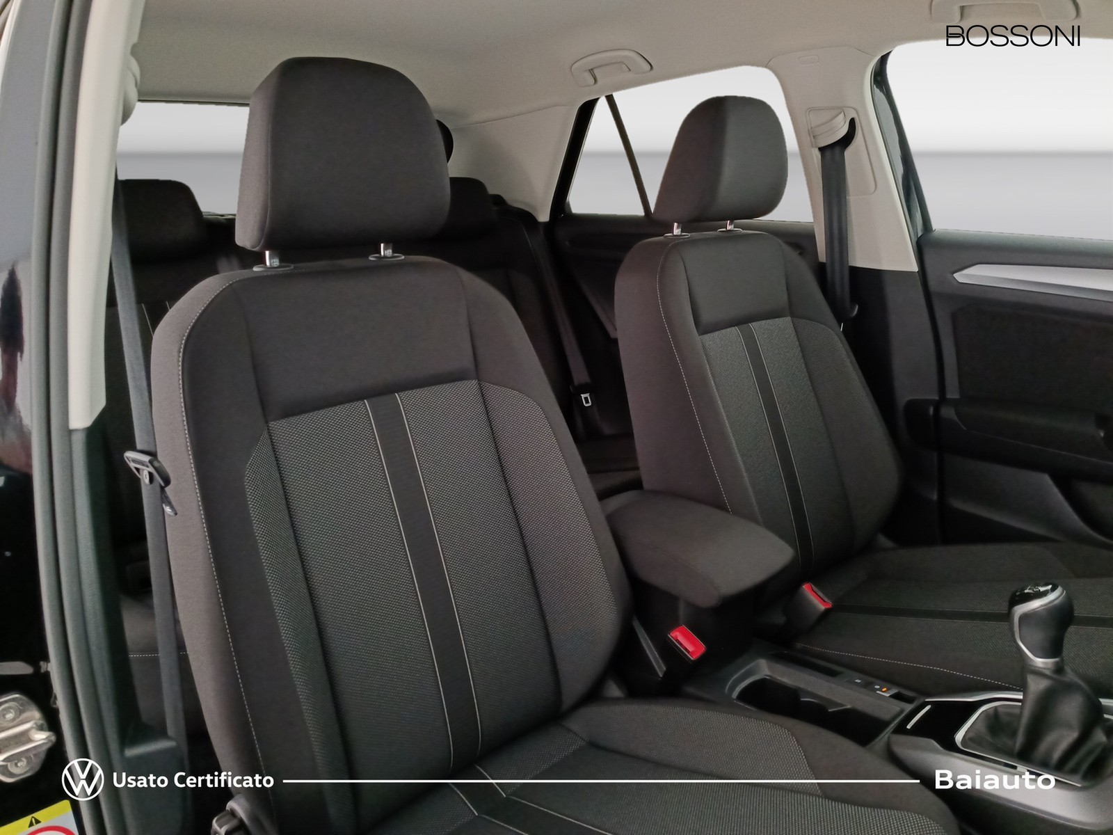 20 - Volkswagen T-Roc 2.0 tdi scr 115cv sport