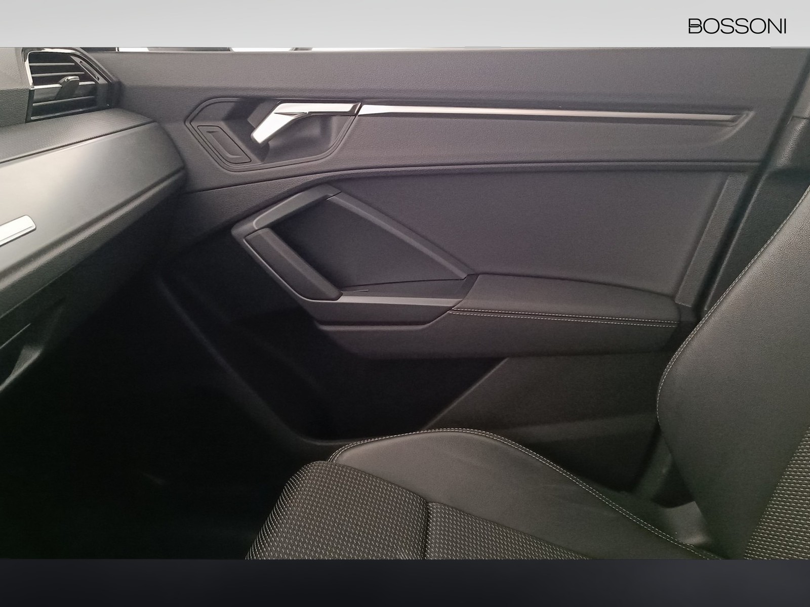 9 - Audi Q3 sportback 35 2.0 tdi s line edition s tronic