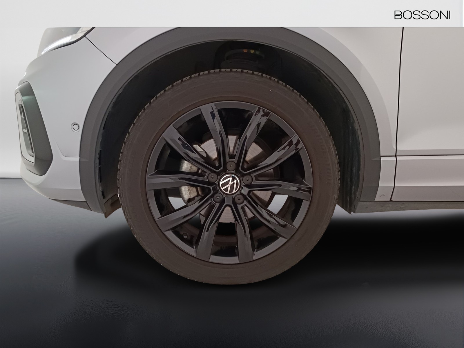 11 - Volkswagen T-Roc 1.5 tsi act r line