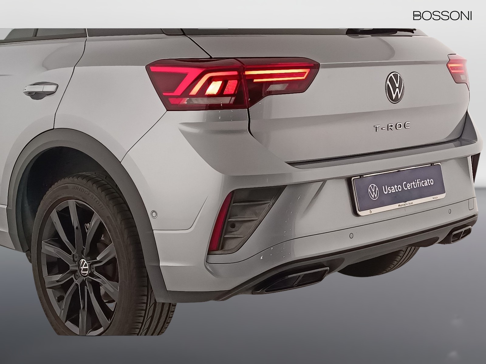 14 - Volkswagen T-Roc 1.5 tsi act r line