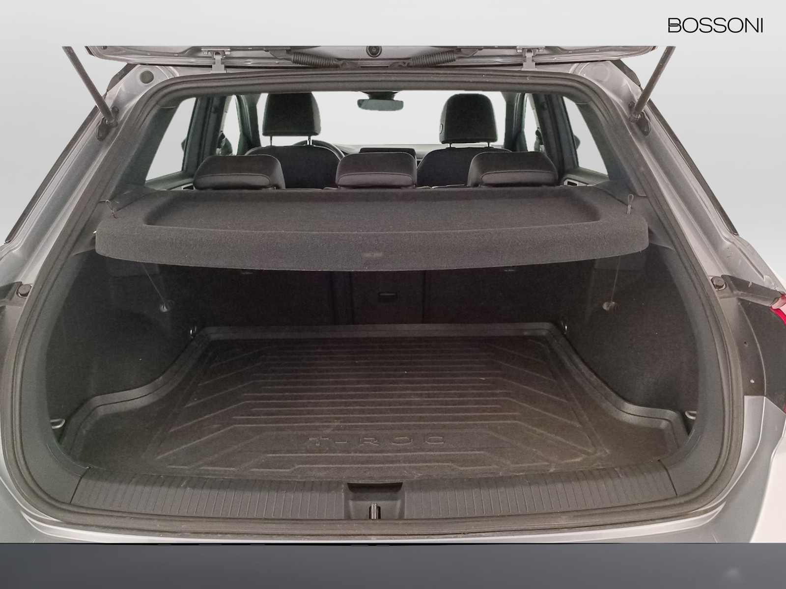 24 - Volkswagen T-Roc 1.5 tsi act r line