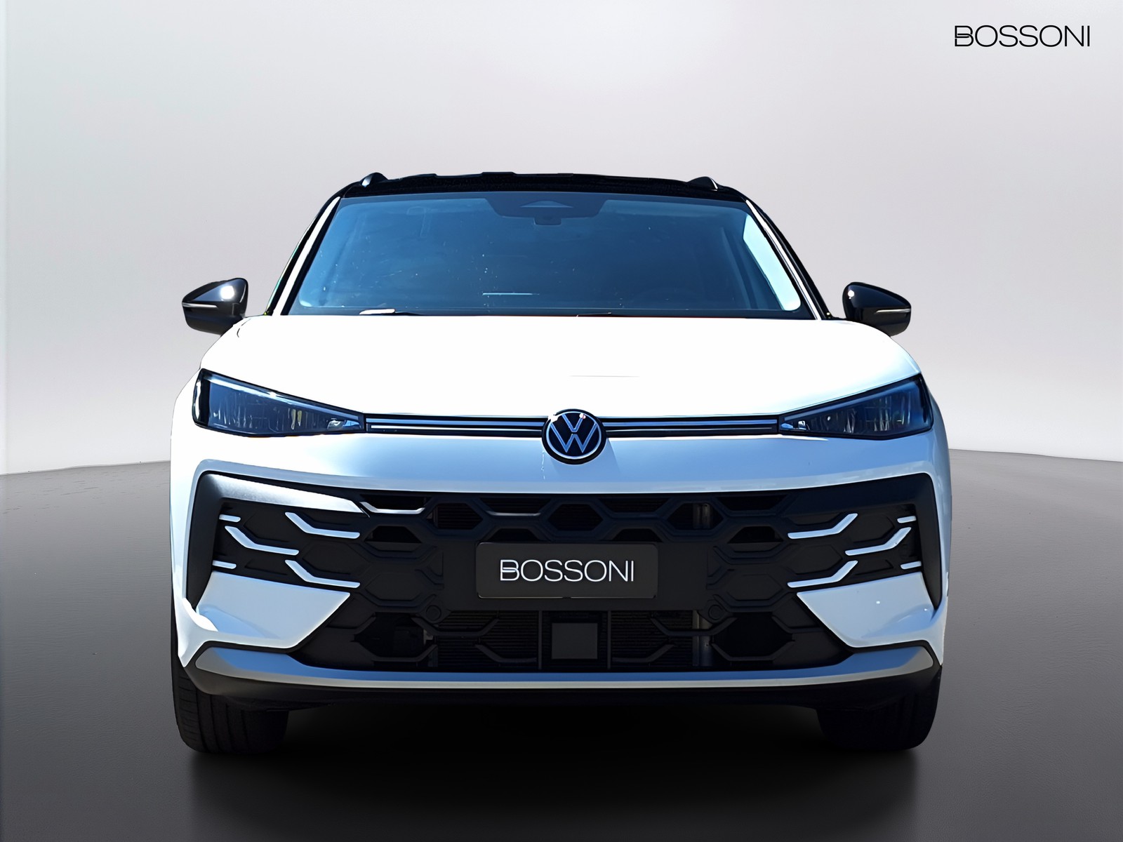 2 - Volkswagen T-Roc 1.5 etsi act 150cv life dsg