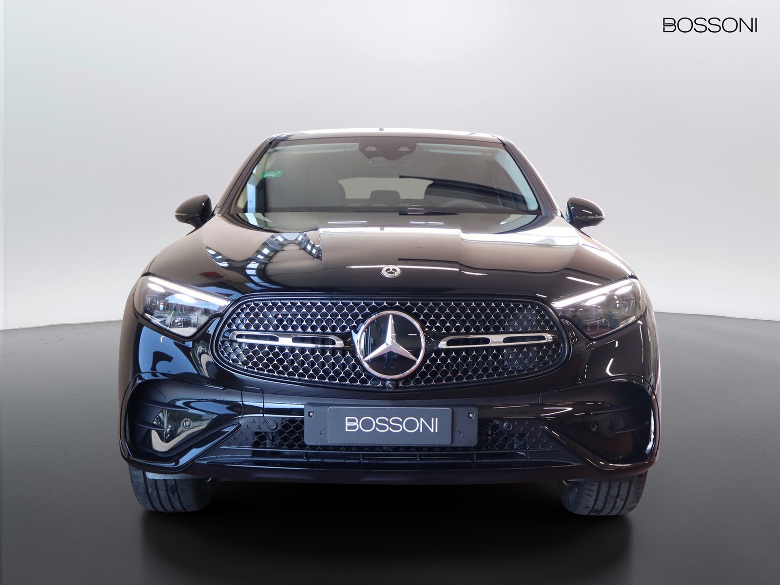 2 - Mercedes GLC coupe 300 de plug in hybrid amg line premium tech 4matic 9g-tronic