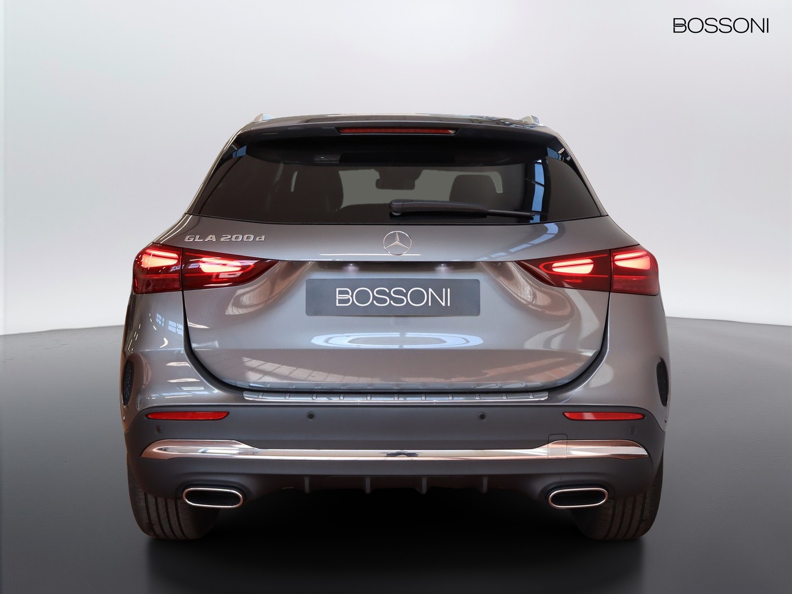 6 - Mercedes GLA 200 d amg line extra 8g-dct